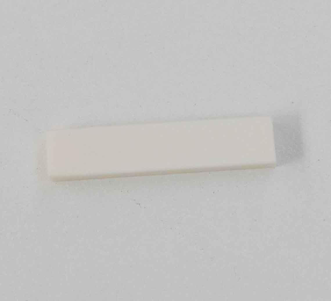 Bone nut blanks size 8.2mm (0.323") width x 38.2mm (1.5") length x 4.76mm (0.164") thickness used in musical instruments i.e. guitars, mandolins, ukuleles etc.