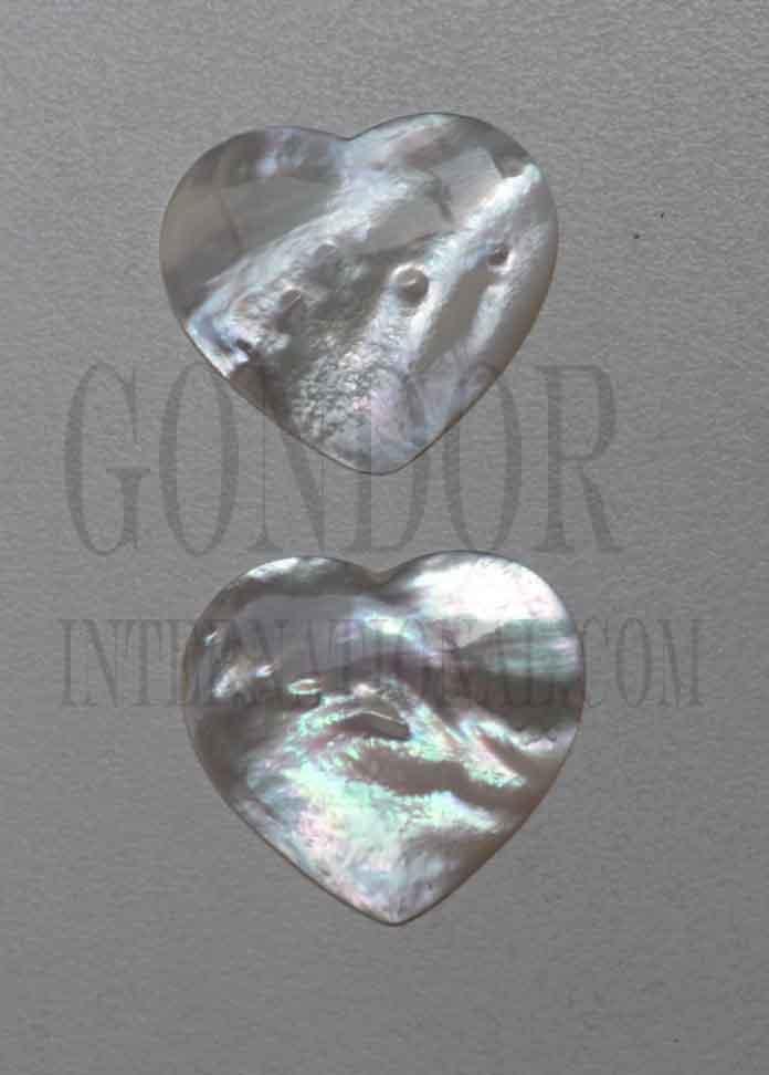 <p>White Mother of Pearl heart size 20mm (0.787") x 20mm (0.787") x 1.5mm (0.06") thickness. Some uses include fretboard markers, musical instrument inlay, furniture inlay and other general decorative inlay and jewellery applications. All pcs are A grade.</p>