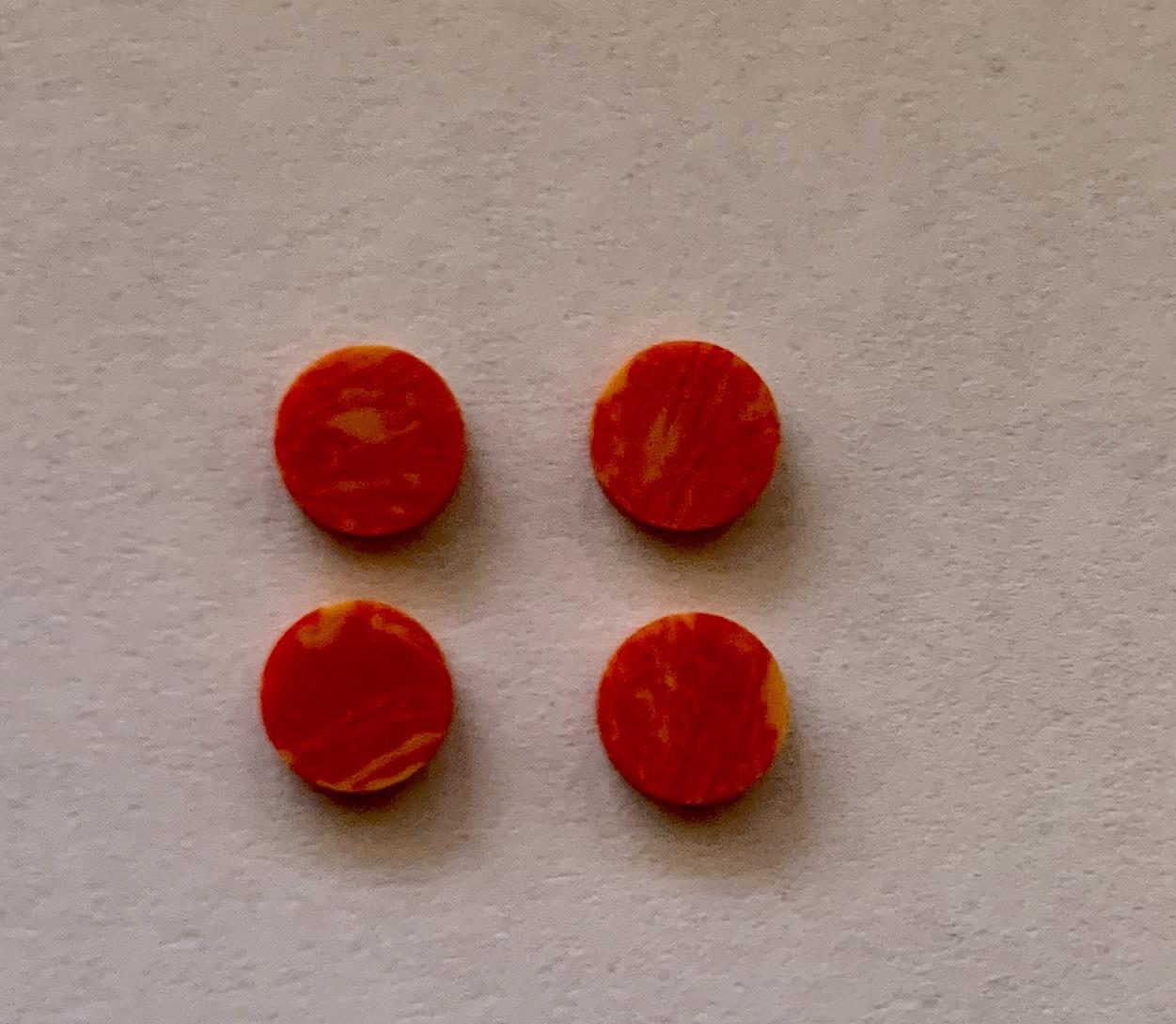 <p>Sun Stone CMARBLE2 dots 6mm diameter x 1.5mm thickness - round flat pcs cut to precise diameter and thickness. Ideal for use in inlay applications - for fretboard markers, and general inlay or jewellery decorations. All dots are A grade good on both sides.</p>