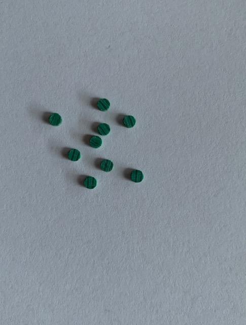 <p>Malachite stone SMALT3 dots 2mm diameter x 1.3mm thickness - round flat pcs cut to precise diameter and thickness. Ideal for use in inlay applications - for fretboard markers, and general inlay or jewellery decorations. All dots are A grade good on both sides.</p>