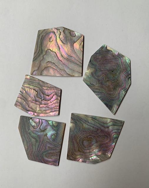 <p>Pink abalone flat inlay blanks mix size approx. 15-25mm (0.6 - 1") width x 15 - 35mm (0.6 - 1.38") length x 1mm (0.04) select thickness A grade.</p>