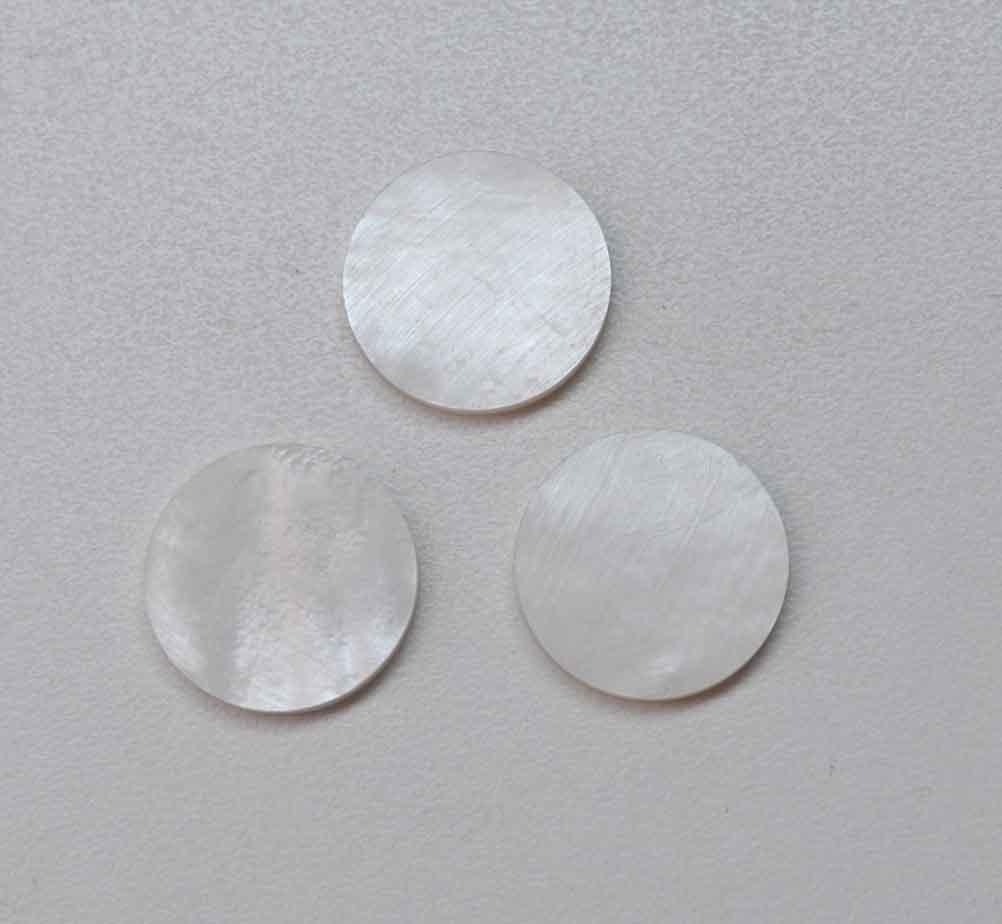 White Mother of Pearl button blanks W/W size 40L (25.32mm) x 2.5mm thickness white both sides, flat and uniform in thickness.