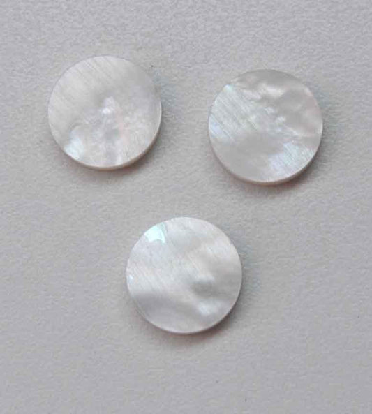 <p>White Mother of Pearl discs 19mm (0.748") diameter x 1.3mm (0.05") thickness&nbsp; - round flat shell pcs cut to precise diameter and thickness. Ideal for inlay applications, watch dials and jewellery decorations. All discs are A grade good on both sides</p>