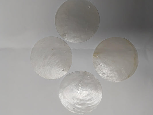  Capiz shell discs round Capiz shell discs with hole can be used as hanging ornaments furniture decorations, jewellery.